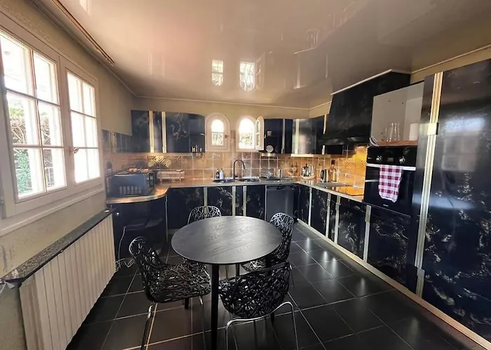 Avec Piscine - Route Des Plages *