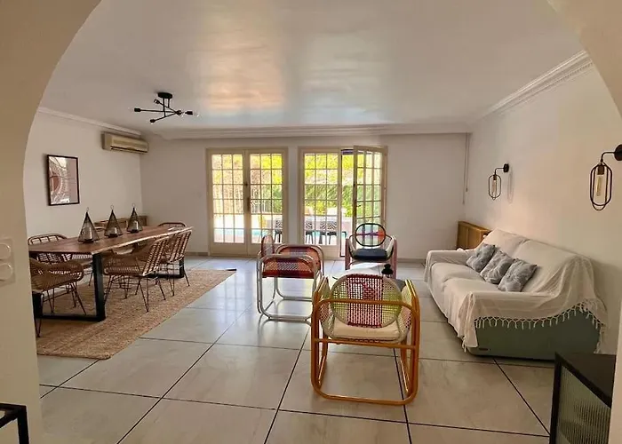 Villa Avec Piscine - Route Des Plages